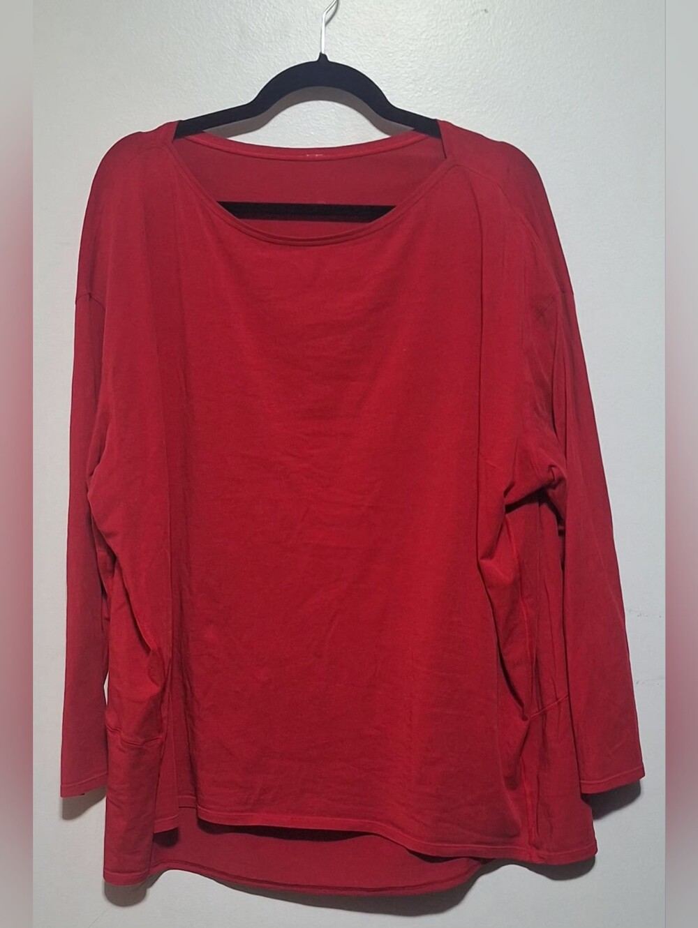 16-18 Lululemon Back in Action Long Sleeve